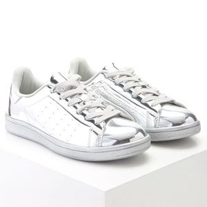 Metallic lace up sneakers - silver / mirror